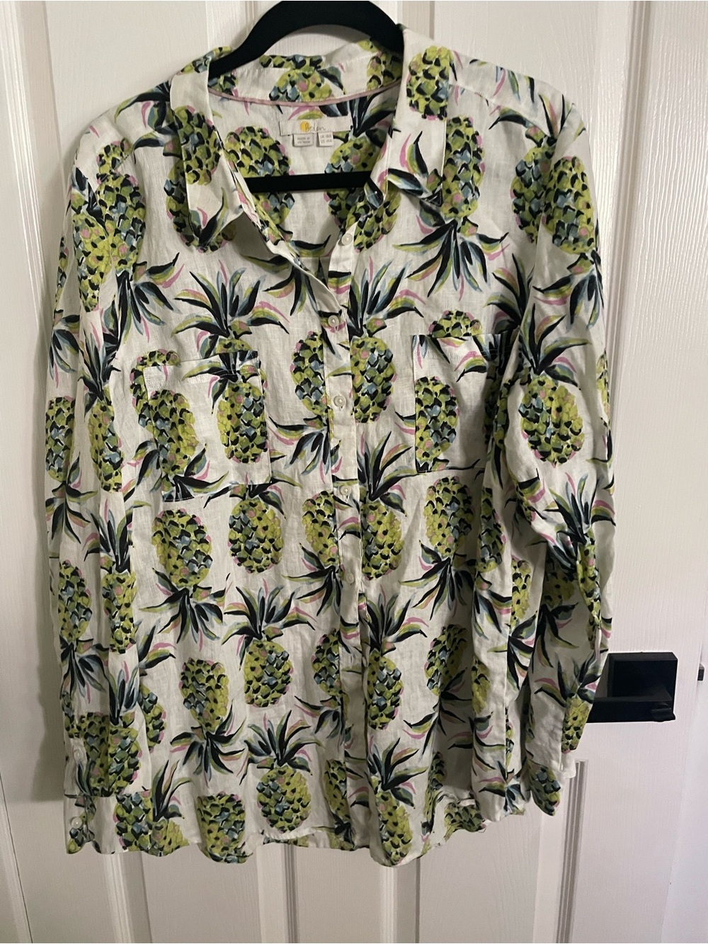 Boden 100% linen 14R pineapple print novelty shirt